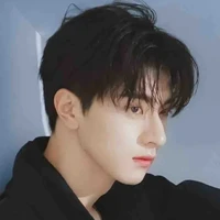 เข็มทิศ(พี่ชายพี่ชายนางเอก)