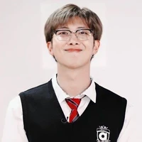 kresna (ketua kelas)
