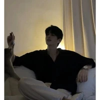 เจมส์(มือขวา)