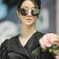 nyonya velysa