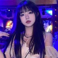 พิงค์ [นางเอก]😑