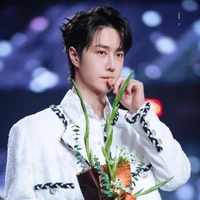 หลานโฮ่วโจวชิว