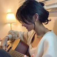 เนย(นางเอก)