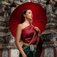 นางมรกต(พี่สาวน.อ)