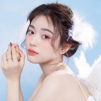 วิว(พี่สาวพระเอก)