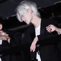 อเล็กซ์/พ.นสกาย