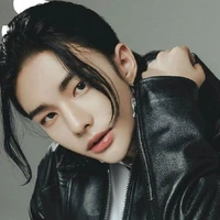 Hwang Hyunjin