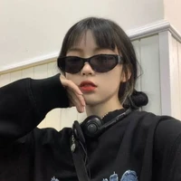 Author Ha Yoon