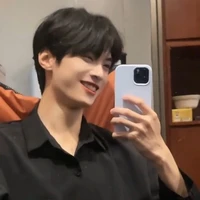 คิง(พ่อนางเอก)
