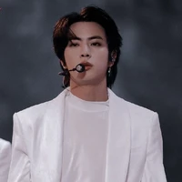•Jin-💅🌹👀