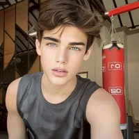Elián (Híbrido Domimante)