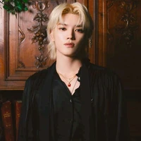 Lee taeyong