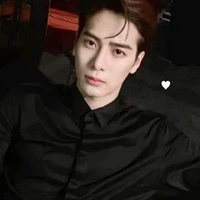 กรีม(พี่นายเอก+พระเอก)