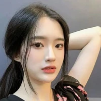 เกรซ(แม่พระเอก)