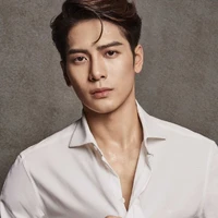 Jackson ○ Diretor ○