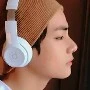 junhyuk(kakak sarah)
