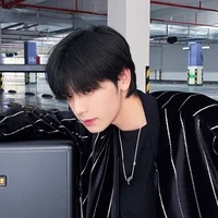 อคิน
