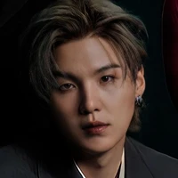 MIN YOONGI  {Delta dominante}👑