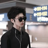 ⚡มาร์ค🕶️ {เพื่อนพระเอก+มาเฟีย}