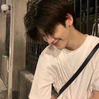 แชมป์(พนักงานส่งของ)