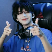 เจมส์[เพื่อนพระเอก]