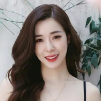 Tiffany (Omma)
