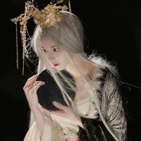 晶 : จิง
