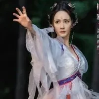 จ้าวหว่านหลิน(พี่พ.อ+ราชินี​จิ้งจอก)​