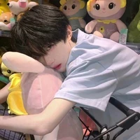 ลูก้า อาร์เชอร์ [ บุตรชาย ]
