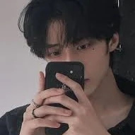 จีโน่ พระเอก
