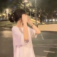 ไนท์(นางเอก)