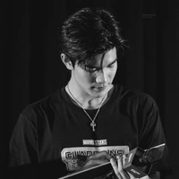 อาย(นายเอก)