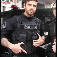 Polícia 