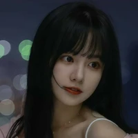 มาริน(นางเอก)