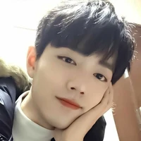 จุน(นายเอก)