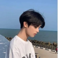 คิม(พระเอก)