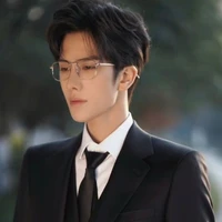 อาเธอร์<พระเอก>