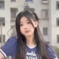 อลิน(นางเอก)