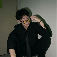 ออกัส(ส่องไฟหมด)