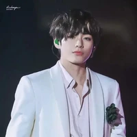 taehyung/ human