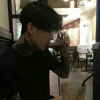 อี้มิง พ.พ.อ