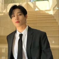 Hwang Hiro