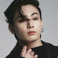 Jung-Kook • Alfa Dominante •