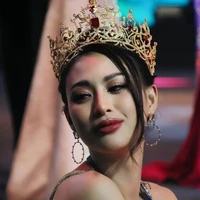 เลขาคนเก่า