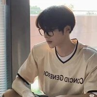 กร(แฝดพี่+เพื่อนภัทร)