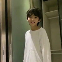 เดสมอนด์:ตอนเด็ก