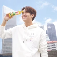 น้ำฟ้า(นายเอก)