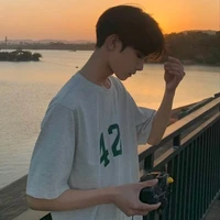 ทัช(เพื่อนพระเอก)
