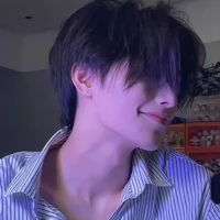 นิน(นายเอก)