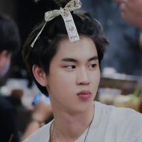 มีตัง+นายเอก